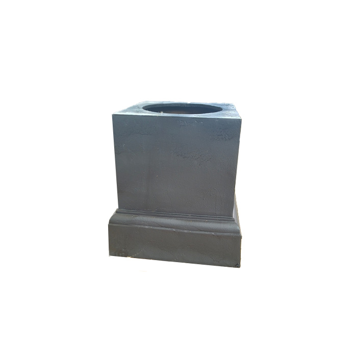 Urn Venetian Base Cast I Black